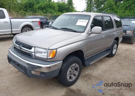 2002 Toyota 4Runner Sr5 V6 z USA, uszkodzony, nr VIN JT3GN86R120240511